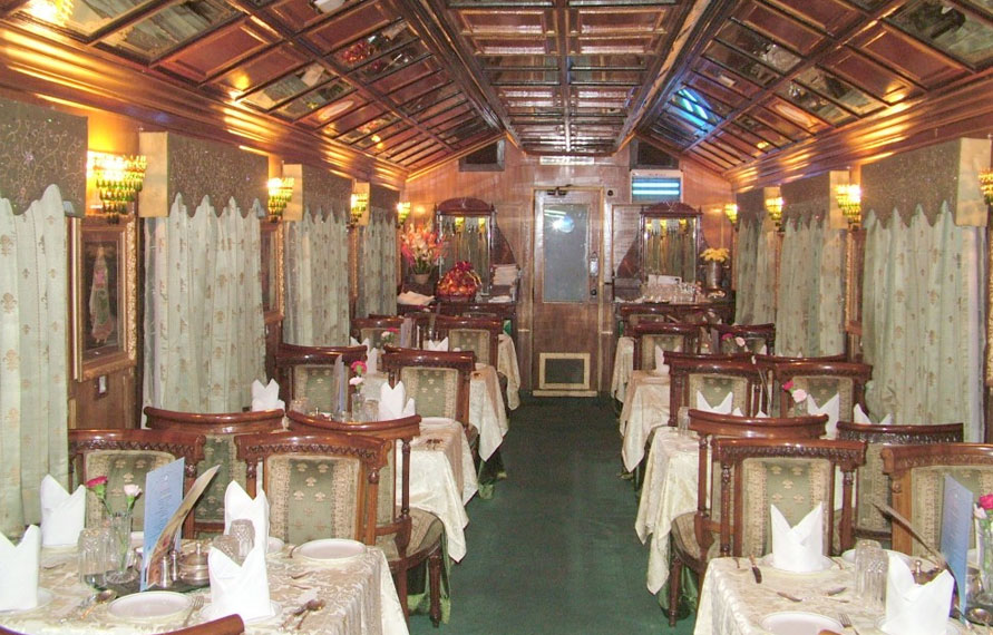 Luxury Palace on Wheel Tour