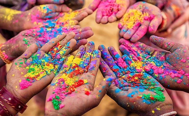 Get Indulge in the Holi Celebration in India